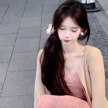 纯欲妩媚女生头像